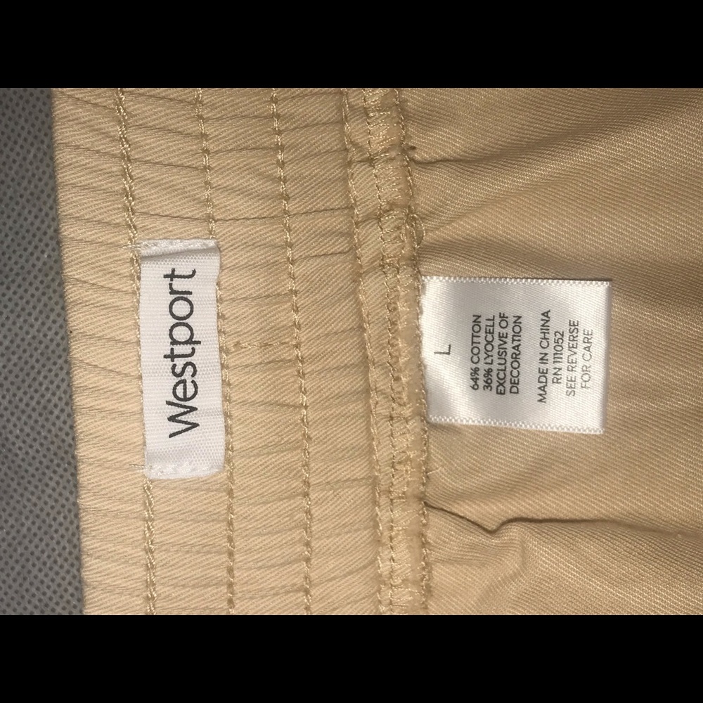 🎁Westport khaki skirt 2 pocket - Picture 3 of 3